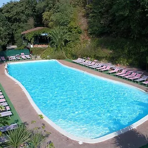 https://seven-hills-village.it-romehotels.com